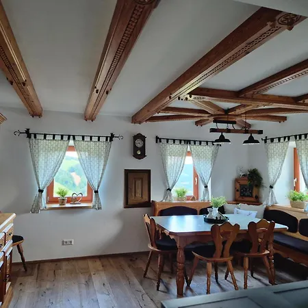 Haarstubenhaeusl Glueckskaefer *